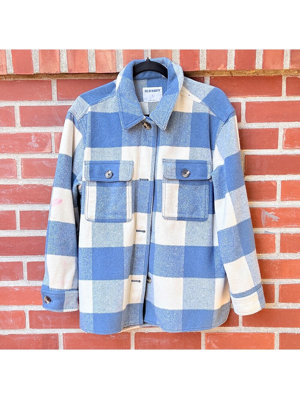 Old Navy Blue and White Plaid Button-Up Shirt Jacket, Size Large